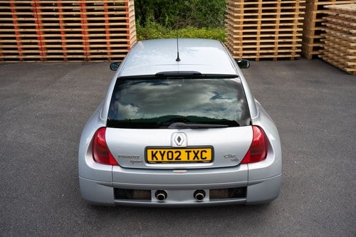 2002 Renault Clio V6 Phase 1 à vendre (picture 3 of 198)