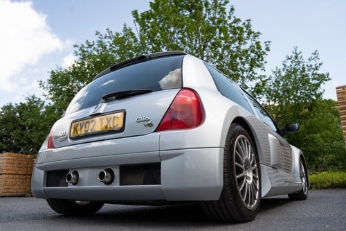 2002 Renault Clio V6 Phase 1 à vendre (picture 20 of 198)