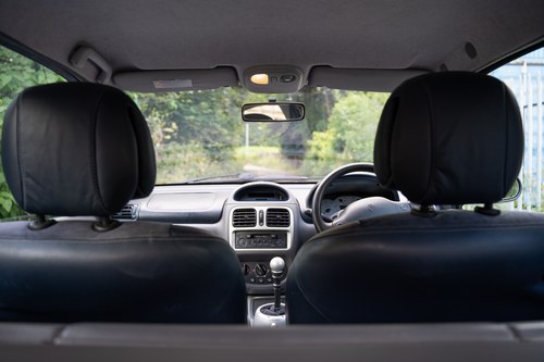 2002 Renault Clio V6 Phase 1 à vendre (picture 84 of 198)