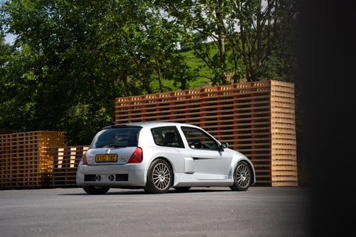 2002 Renault Clio V6 Phase 1 à vendre (picture 34 of 198)