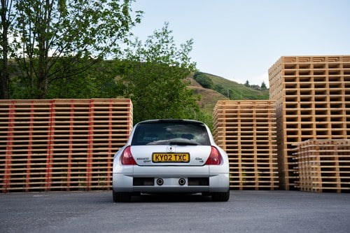 2002 Renault Clio V6 Phase 1 à vendre (picture 27 of 198)