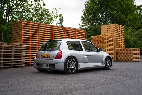 2002 Renault Clio V6 Phase 1 à vendre (picture 9 of 198)