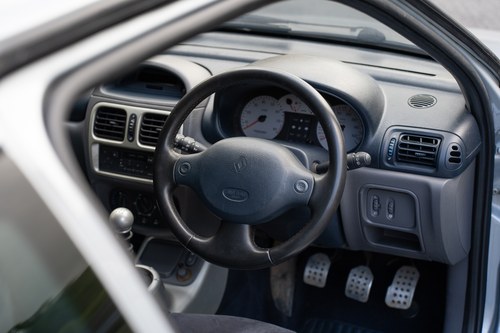 2002 Renault Clio V6 Phase 1 à vendre (picture 46 of 198)