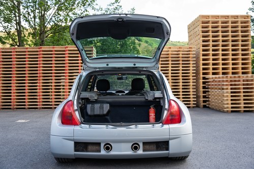 2002 Renault Clio V6 Phase 1 à vendre (picture 147 of 198)