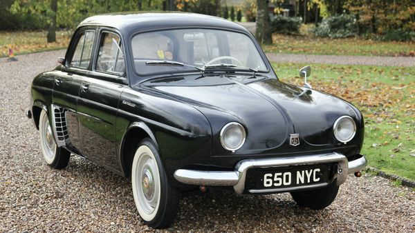 1962 Renault Dauphine ‘Ferlec’ semi-auto LHD For Sale (picture :index of 4)