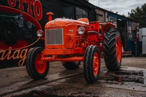 1962 Renault Super 5 Tractor In vendita (immagine 8 di 88)