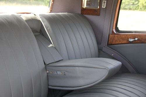 1937 Rolls Royce 25/30 Mann Egerton Saloon En venta (imagen 44 de 112)