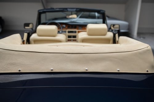 1985 Rolls-Royce Corniche LHD For Sale (picture 100 of 191)