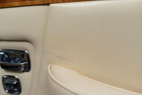 1985 Rolls-Royce Corniche LHD For Sale (picture 76 of 191)