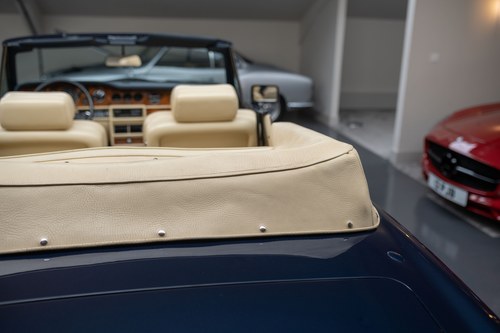 1985 Rolls-Royce Corniche LHD For Sale (picture 102 of 191)