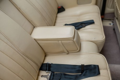 1985 Rolls-Royce Corniche LHD For Sale (picture 63 of 191)