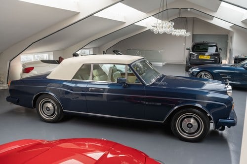 1985 Rolls-Royce Corniche LHD For Sale (picture 21 of 191)