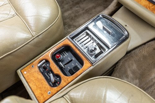 1975 Rolls-Royce Corniche 2 Door Saloon à vendre (picture 101 of 232)