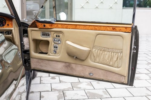 1975 Rolls-Royce Corniche 2 Door Saloon à vendre (picture 54 of 232)