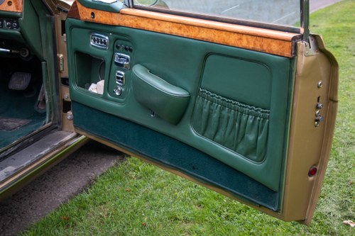 1974 Rolls-Royce Corniche Convertible In vendita (immagine 36 di 169)