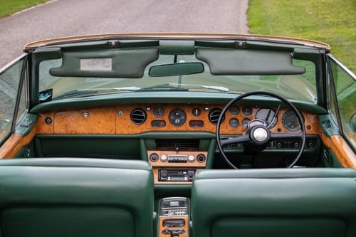 1974 Rolls-Royce Corniche Convertible In vendita (immagine 34 di 169)