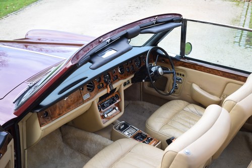 1973 Rolls-Royce Corniche Convertible Te koop (foto 25 van 150)