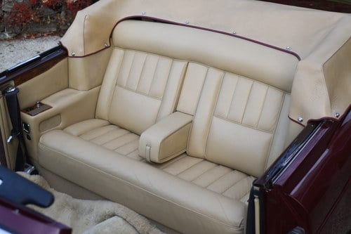 1973 Rolls-Royce Corniche Convertible Te koop (foto 57 van 150)
