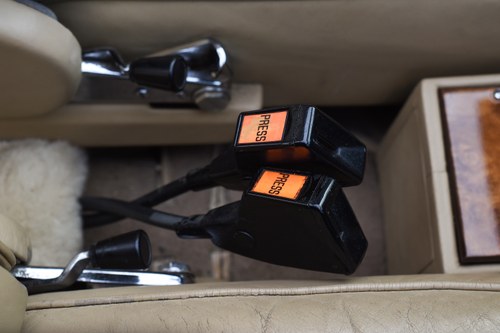 1973 Rolls-Royce Corniche Convertible Te koop (foto 47 van 150)