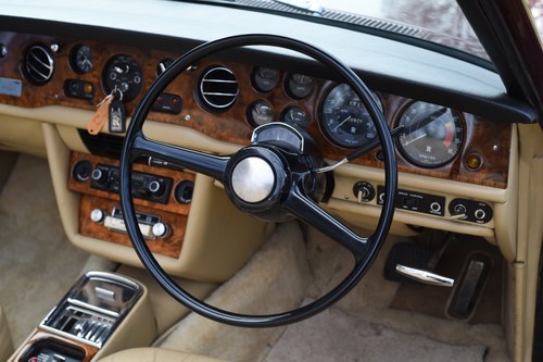 1973 Rolls-Royce Corniche Convertible Te koop (foto 27 van 150)