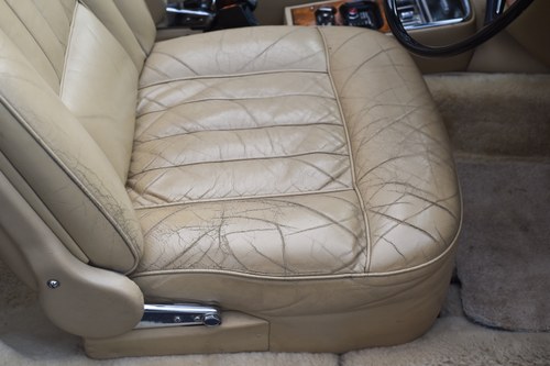 1973 Rolls-Royce Corniche Convertible Te koop (foto 50 van 150)