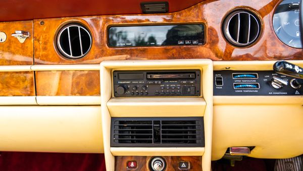 1984 Rolls-Royce Corniche Convertible For Sale (picture :index of 33)