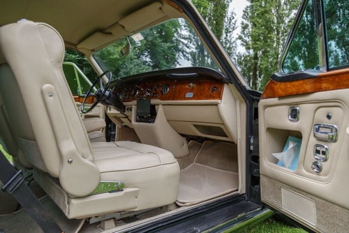 1971 Rolls-Royce Corniche Fixed-head Coupé LHD For Sale (picture 14 of 99)