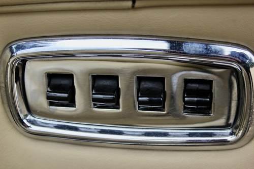 1973 Rolls-Royce Corniche Convertible Te koop (foto 72 van 159)