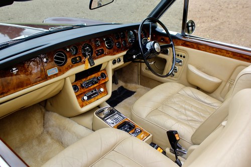 1973 Rolls-Royce Corniche Convertible Te koop (foto 53 van 159)