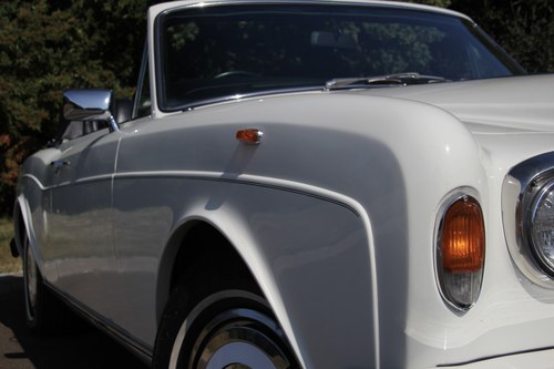 1981 Rolls-Royce Corniche Drophead Te koop (foto 150 van 198)