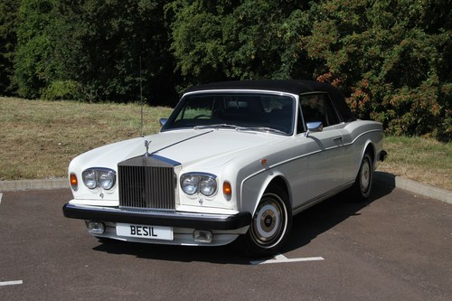 1981 Rolls-Royce Corniche Drophead Te koop (foto 19 van 198)