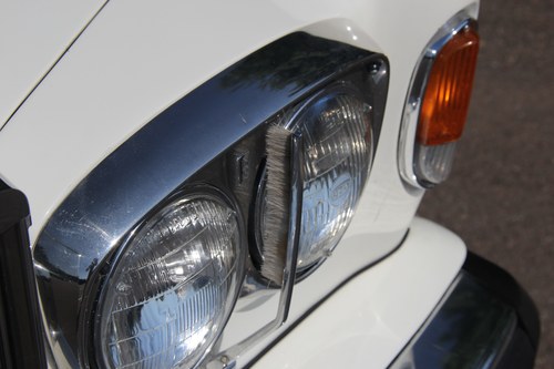 1981 Rolls-Royce Corniche Drophead Te koop (foto 112 van 198)