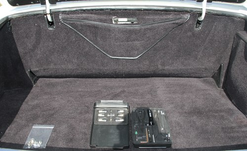 1981 Rolls-Royce Corniche Drophead Te koop (foto 107 van 198)