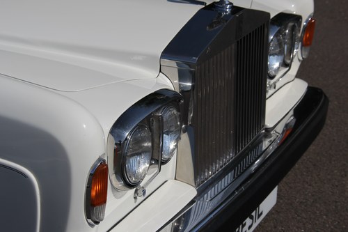 1981 Rolls-Royce Corniche Drophead Te koop (foto 135 van 198)