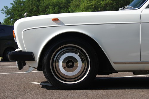 1981 Rolls-Royce Corniche Drophead Te koop (foto 143 van 198)