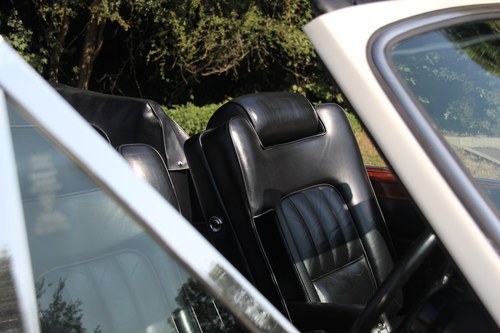 1981 Rolls-Royce Corniche Drophead Te koop (foto 92 van 198)