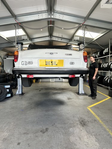 1981 Rolls-Royce Corniche Drophead Te koop (foto 178 van 198)