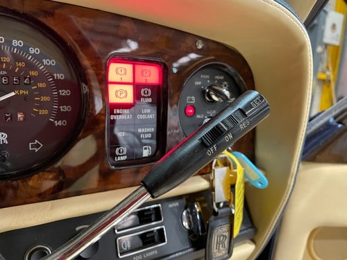 1982 Rolls Royce Corniche Te koop (foto 29 van 95)