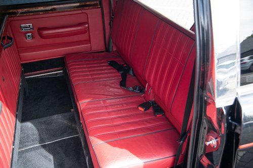 1994 Rolls-Royce Silver Spur III McAllester Limousine For Sale (picture 32 of 146)