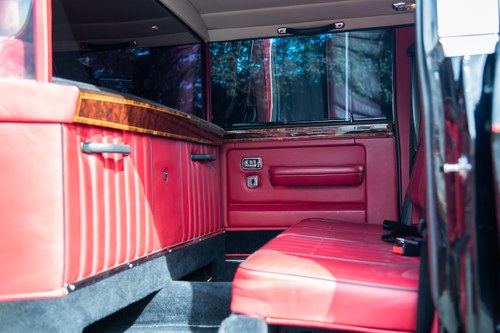 1994 Rolls-Royce Silver Spur III McAllester Limousine For Sale (picture 34 of 146)