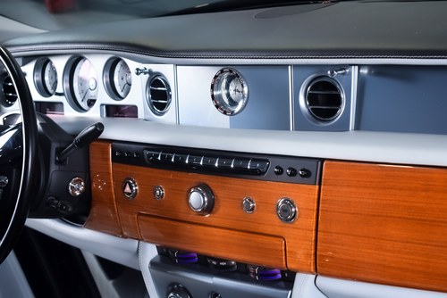 2015 Rolls-Royce Phantom “Metropolitan (1/20)” Sedan 6.75L V12 LHD zum Verkauf (Bild 57 von 119)