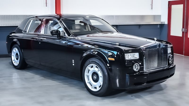 2004 Rolls-Royce Phantom 6.75-litres V12 LHD For Sale (picture 1 of 103)