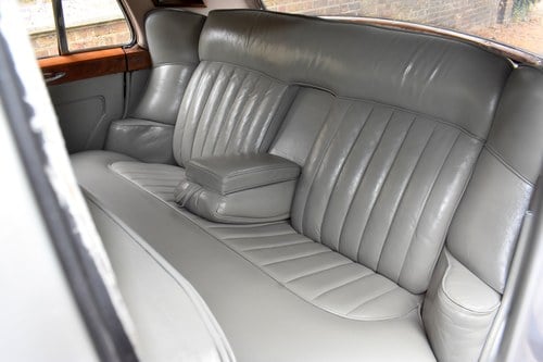 1960 Rolls-Royce Silver Cloud II Te koop (foto 30 van 181)