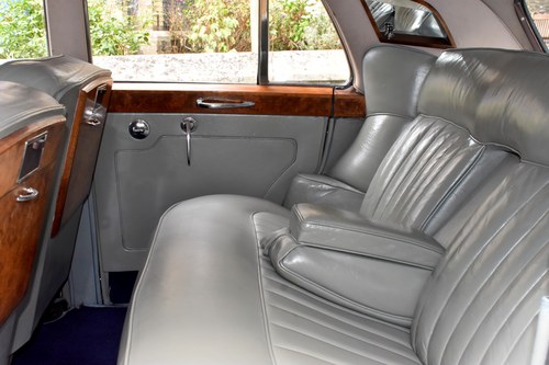 1960 Rolls-Royce Silver Cloud II Te koop (foto 32 van 181)