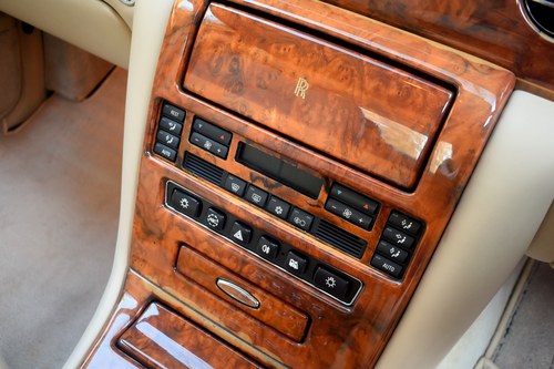 1998 Rolls-Royce Silver Seraph In vendita (immagine 42 di 196)