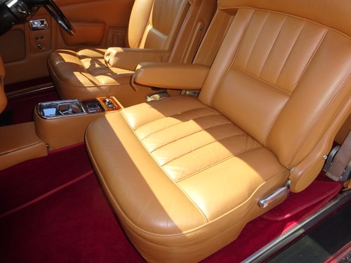 1970 Rolls-Royce Mulliner Park Ward Coupé zum Verkauf (Bild 57 von 163)