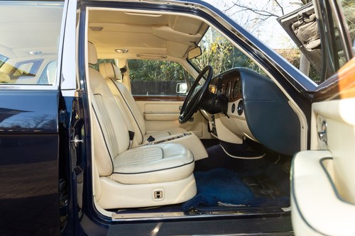 1991 Rolls-Royce Silver Spirit For Sale (picture 15 of 160)