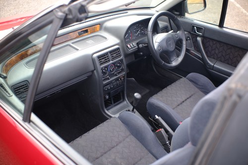 NO RESERVE - 1994 Rover 214 SE Cabriolet In vendita (immagine 35 di 204)