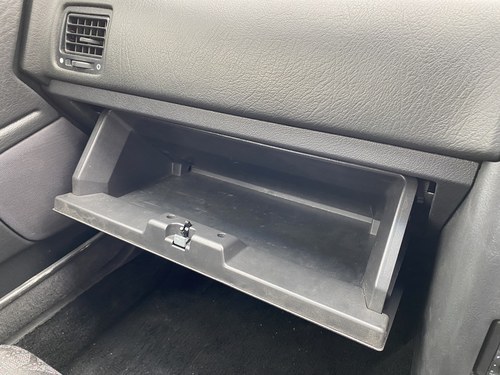 NO RESERVE - 1994 Rover 214 SE Cabriolet In vendita (immagine 46 di 204)