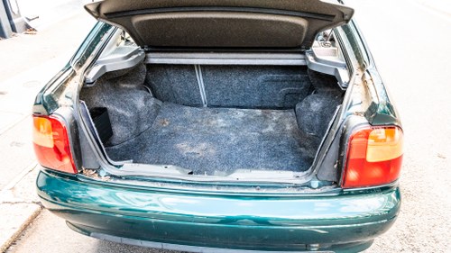 NO RESERVE - 1997 Rover 400 Te koop (foto 55 van 140)